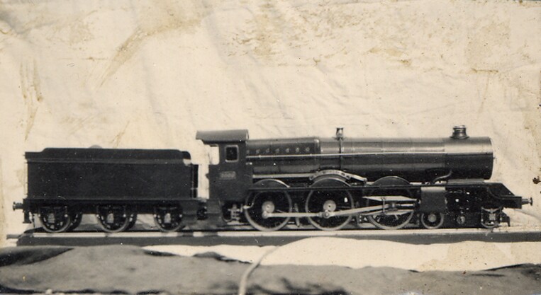 19500000s G S LONG GWR King George V 6000 Broadstone 5