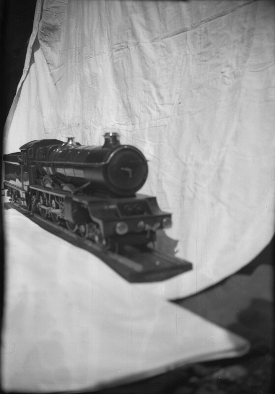 19500000s G. S. LONG's Locomotive 'Britannia' 4-6-0 70000 10