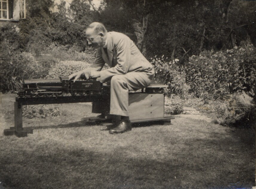 19550000c GUY S LONG Southern Lord Nelson 837 + GSL at Rosemary Cottage, Broadstone, Dorset