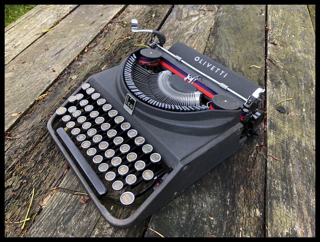 CHRISTOPHER A LONG - Typewriters