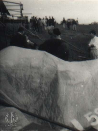 19640801c AVELEY 21